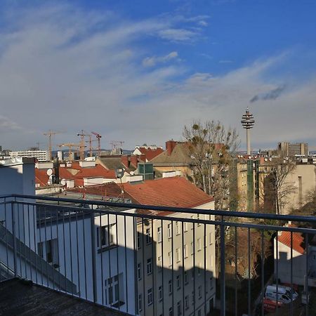 Sunny Penthouse With Terrace. Great View! Dg2 Apartment Vienna Exterior photo